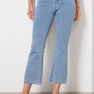 Good Legs Crop Mini Boot